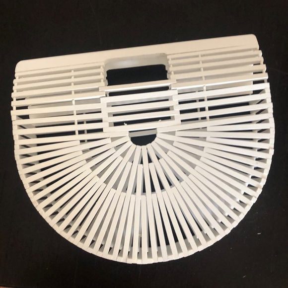 Brand new! Four colours! - Picture 5 of 5